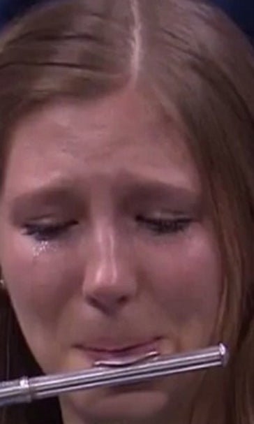 WATCH: Crying band member goes viral after Villanova loss